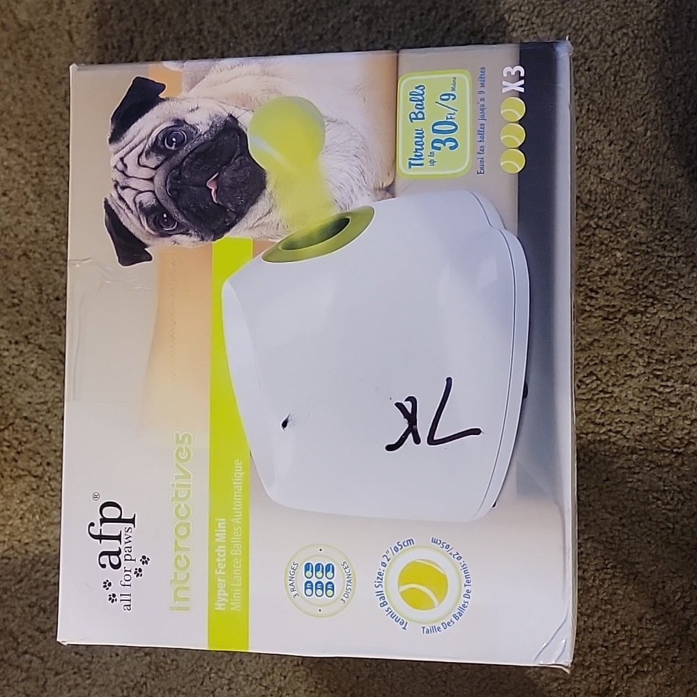 Afp ball throwing toy